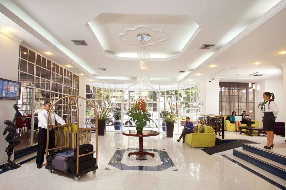 Azor Hotel Cali Versalles Exterior foto